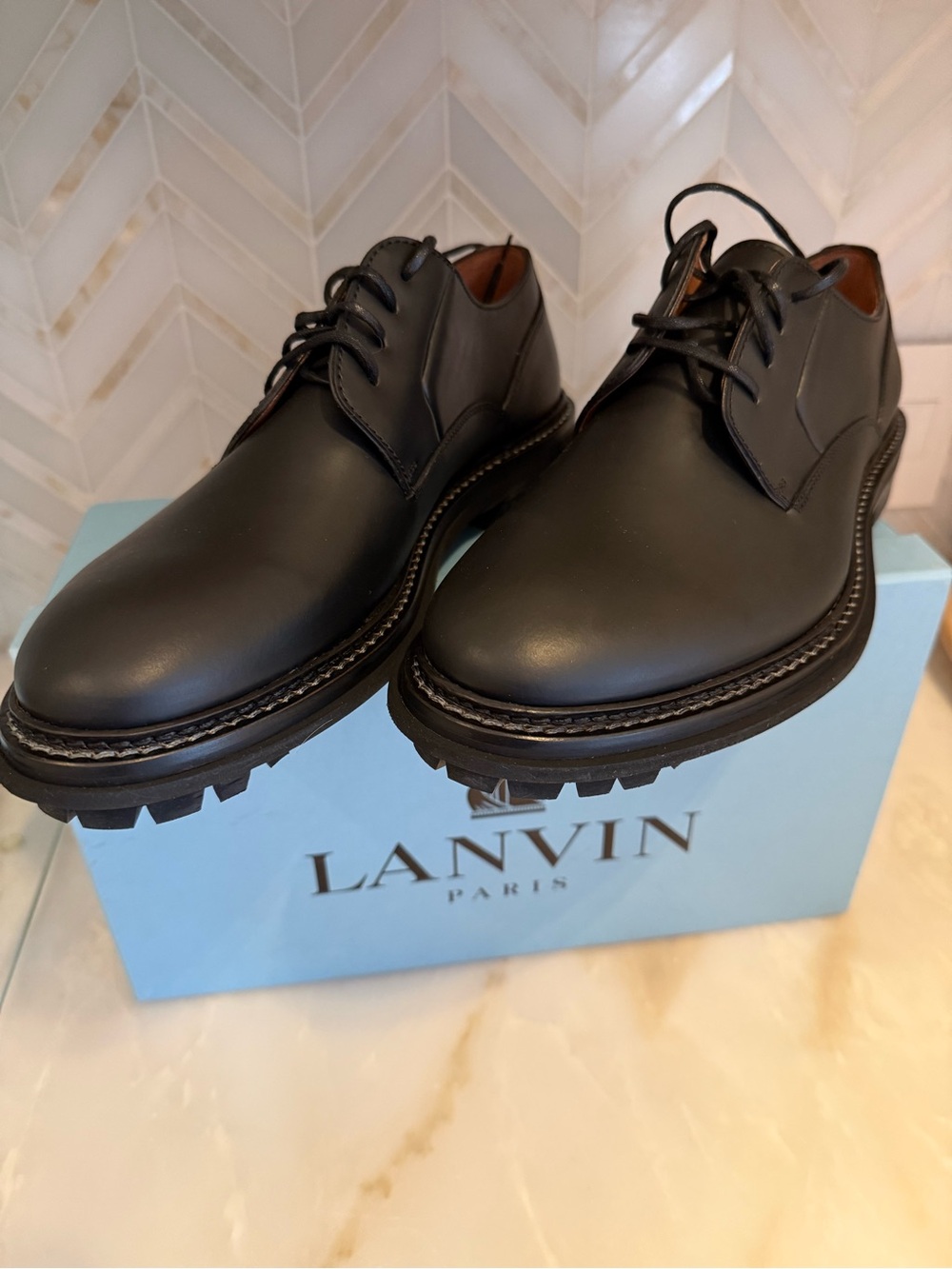 Lanvin Black Leather Derby Shoes with Lug Sole